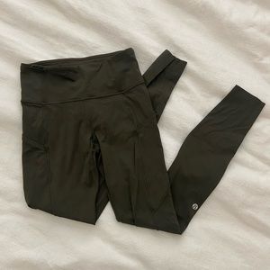 Lululemon fast and free olive green leggings size 4